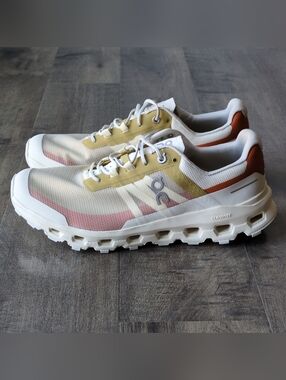 On Womens Cloudvista Ivory Bronze Running Shoes Sneakers Size 10